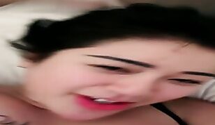 Meychen’s Face Melts As Her Tight Pussy Gets Pounded In Steamy Pentil Video