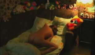 Morning Wood – Amateur Wife’s Live Cam Morning Masturbation Session