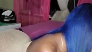 My stepsister can’t resist, seducing me in forbidden passion