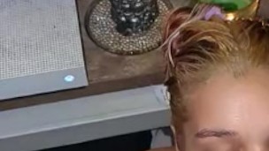 Cum splash on the gorgeous features of a stunning beauty