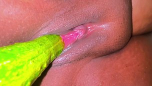 Savanna Sampson Gets Drenched by a Massive Zucchini Like a Fleshy Pump, Squirting and Moaning
