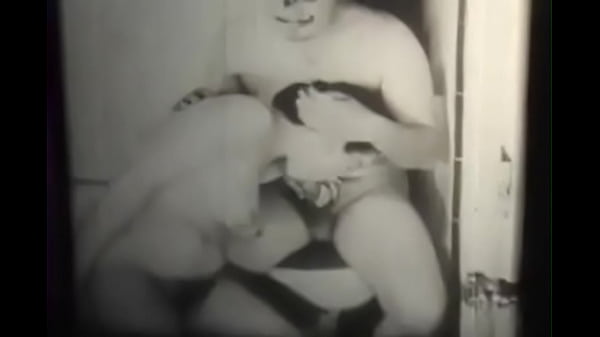 40’s Sex: Passionate Vintage Romance Ignites Deep Desire