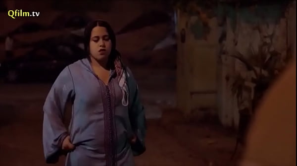 Cheeky Veiled Arab Gets Her Big Booty Filled By Stranger