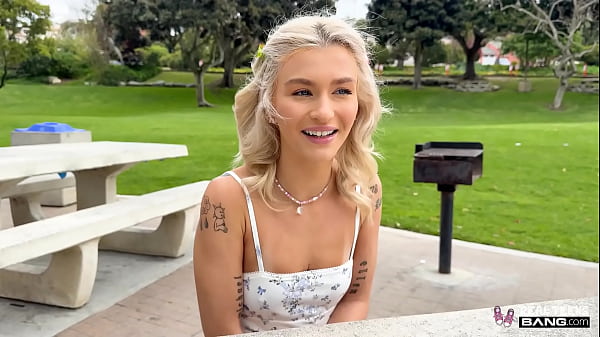 Petite Blonde Emma Rosie’s Cheeky Pussy Wreck & Cum Blast!