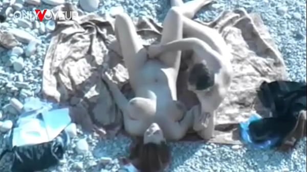Beach Voyeur Big Tits Babe Sucks Cock Public Beach