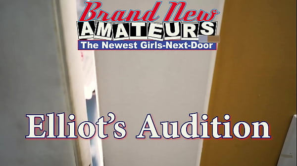 Brunette Elliot Sucks Cock Now & Deep Doggy Bang Rush!