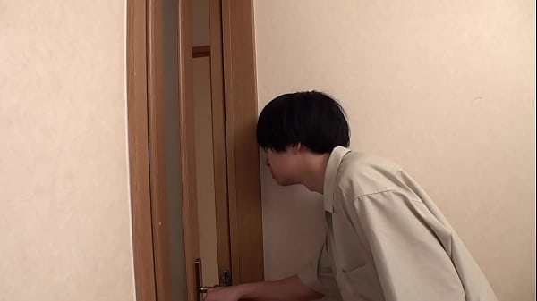 Mako’s Naughty Masturbation: Bored Wife’s Explosive Orgasm