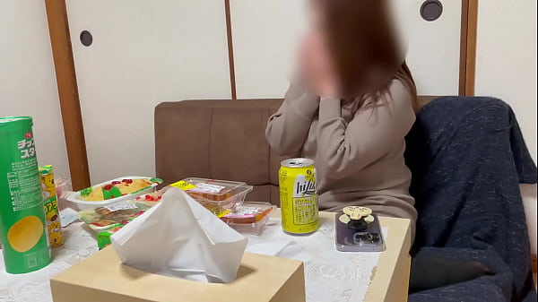 Hakodate Busty 28yo Tourist Rushes to Osaka for Quick Fuck!