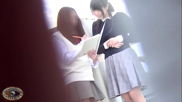 Japanese Upskirt Video: Intense Orgasm & Deep Satisfaction