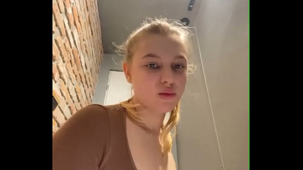 Extreme Anal in Spellbinding Public Changing Room Fantasy