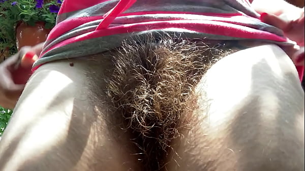Hairy Pussy Public Nudity Fetish: Cheeky Wild Naughty Fun!
