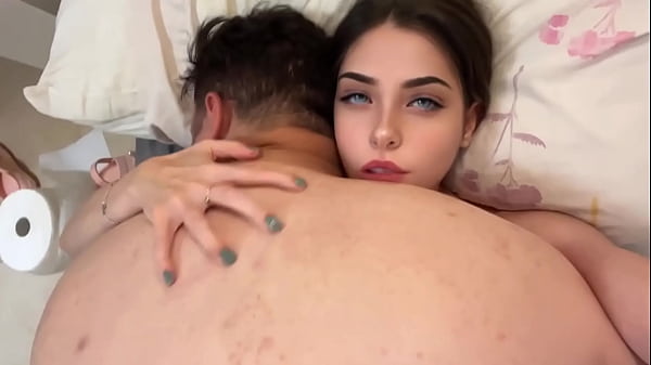 Pro Analysis: Stepdaughter’s Erotic Massage for Fat Stepdad
