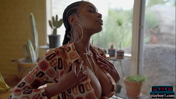 Huge Boobs Black Babe Ignites Deep Desire with Hairy Pussy