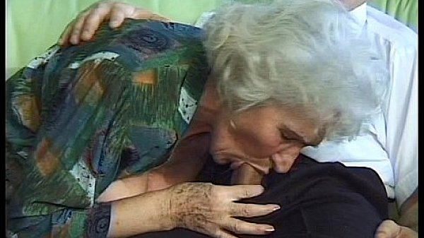Huge Cock Drives Sinful Mature Lady to Addictive Orgasms