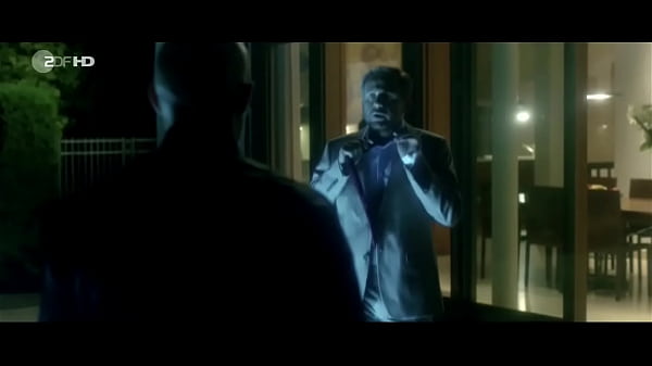 Jasna Fritzi Bauer Commands Your Surrender Blochin S01E03