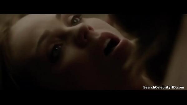 Laura Vandervoort’s Irresistible Tease in Bitten 2014-2016