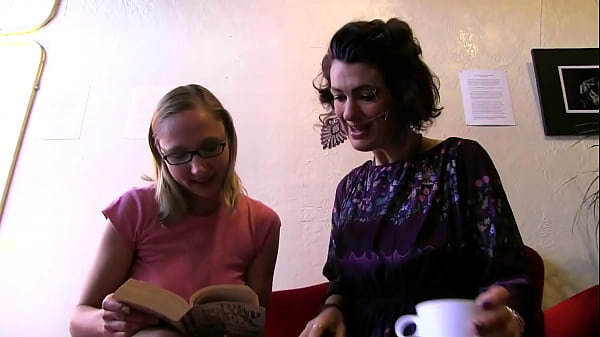 Alpha Lesbo Whores Fuck Hairy Bush Sluts Into Submission