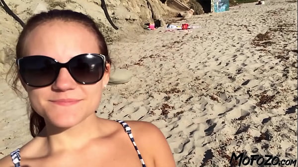 Naughty Beach Pickup: Teasing an Amateur into Sinful Fun!
