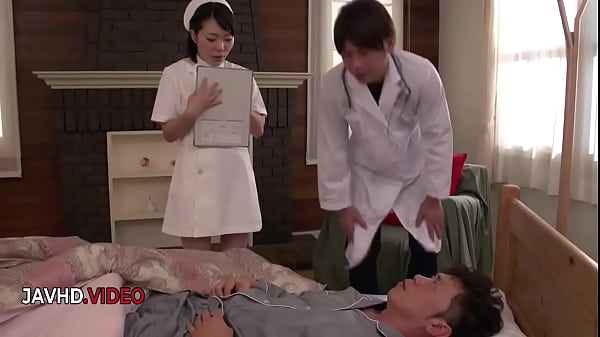 Pro Review: Ui Kinari Naughty Nurse Teases Silky Stockings