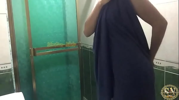Spellbinding Big Booty Blonde Teen Sends Viral Vid to BF