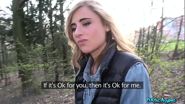 Alpha Public Agent Commands Sexy American Squirter in Prague