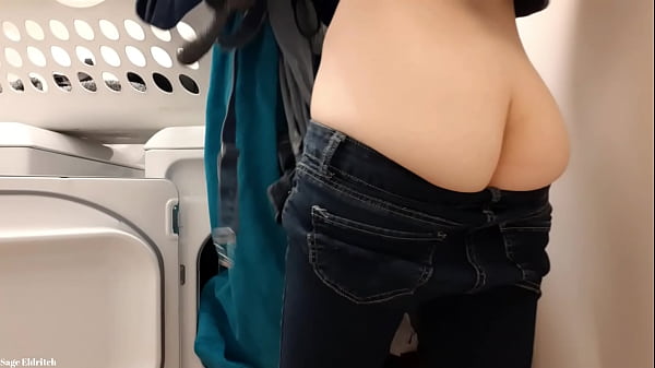 Sage Eldritch’s Cheeky Jeans Buttcrack Laundry Voyeur Fun!