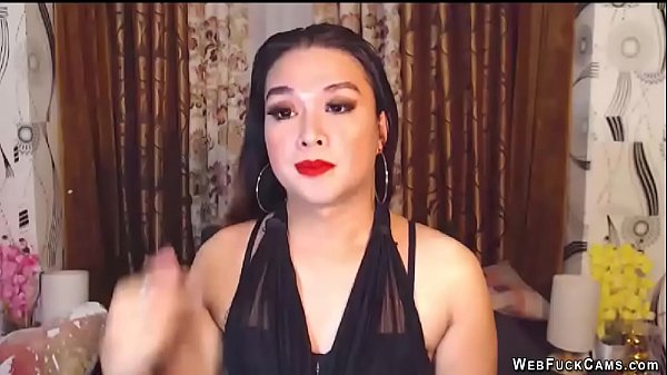 Sexy Brunette Asian Amateur Babe in Black Teases Webcam