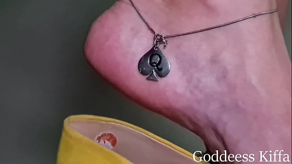 Sexy Guillotine BDSM High Heels Worship – Watch Right Now!