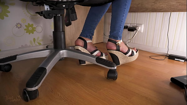Sneaky Voyeur Watches Tempting Feet in Heels Under Table
