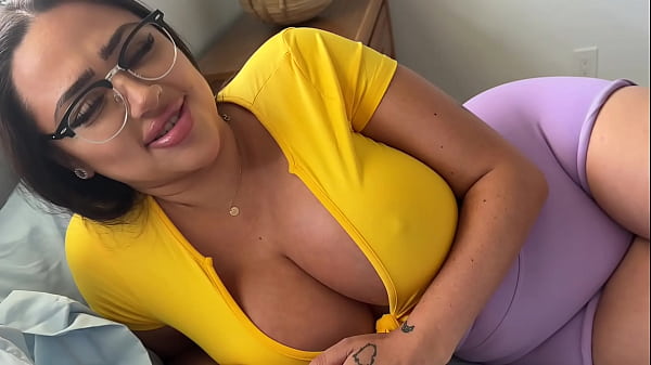 Thick Latina Step Sister Business Intense Orgasm Lessons