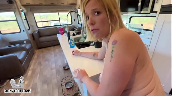 Passionate Stepmom Jane Cane Falls into Deep Loving Desire