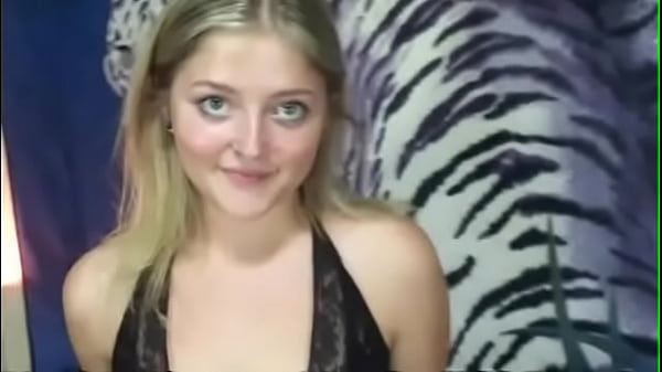 BLONDE BABE Gets Instant Hardcore Fuck Right Now – Rush In!