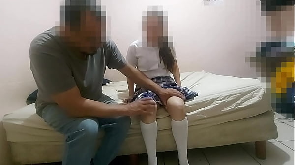 Naughty Mexican Schoolgirl Fucks for $25 – Lost Phone Leak!