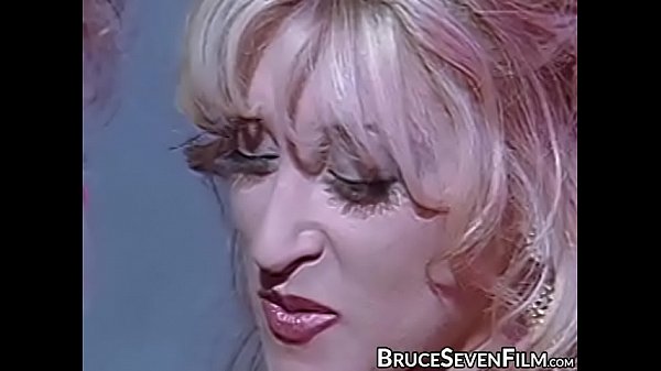 Lesbian Babes Unleash Savage Toying in Vintage Threeway